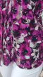 Vibráló és elegáns bíbor-lila virágmintás blúz 