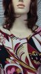 Gazdag, élénk mintás molett felső 