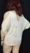 Egyszerűen elegáns, laza krémszínű molett felső 