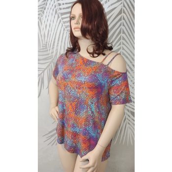 Színes aszimmetrikus vállú plus size felső