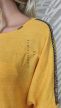 Kényelmes, laza sárga flitteres pulcsi 