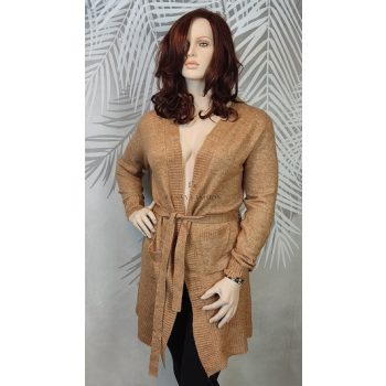 Karamellbarna kötött molett kardigán