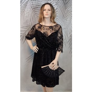 Lovedrobe elegáns fekete csipkés nagyméretű ruha 