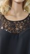 Váll nélküli fekete csipkés tunika 
