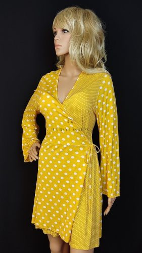 Prettylittlething átlapolt pöttyös ruha 