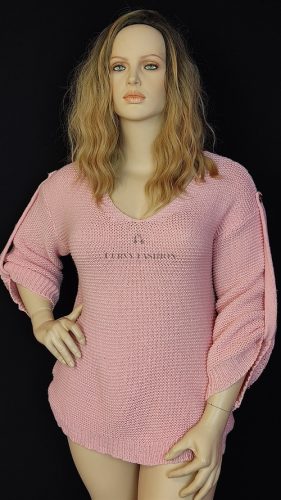 Púderrózsaszín kötött női pulóver 44/46-os méretben, nyitott ujjmegoldással és laza fazonban – Curvy Fashion kollekció.