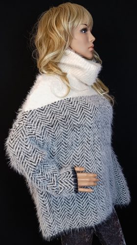 Szürke-fehér halszálkamintás kötött pulóver 44/46 – Curvy Fashion