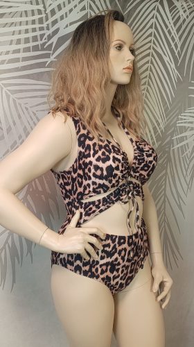 Leopárdmintás kivágott egyrészes fürdőruha – Curvy Fashion 46/48-as méret 